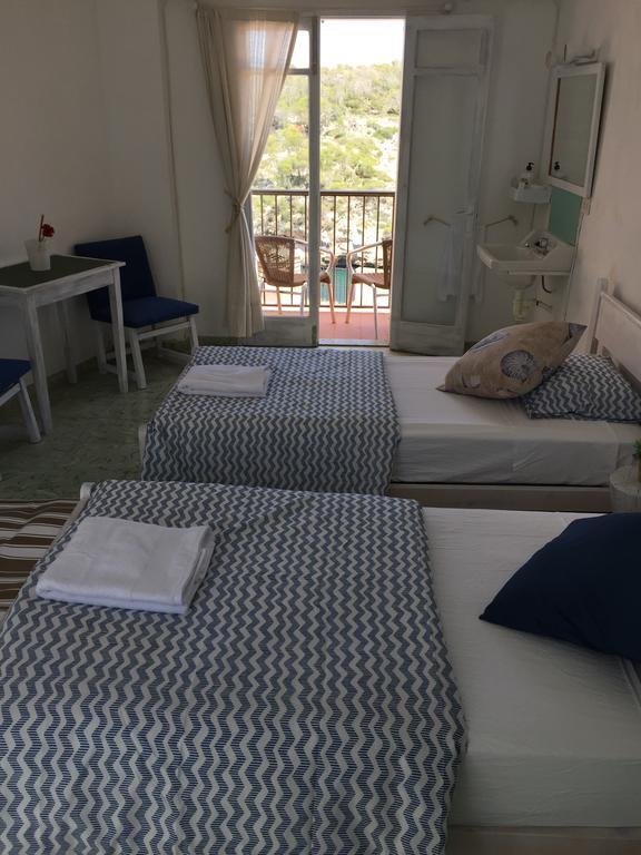 La Marina De Maria Guest House Кала Фигуера Экстерьер фото